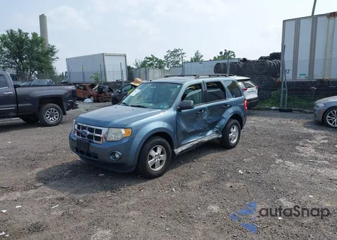 2011 Ford Escape Xlt z USA, uszkodzony, nr VIN 1FMCU0DG7BKC14107